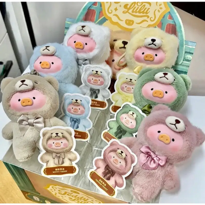 LuLu the Piggy - Vintage Teddy Shop Vinyl Face Blind Box - Surprey