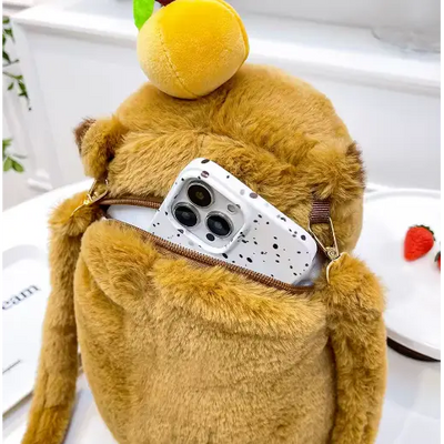 Plush Backpack Capybara - Surprey