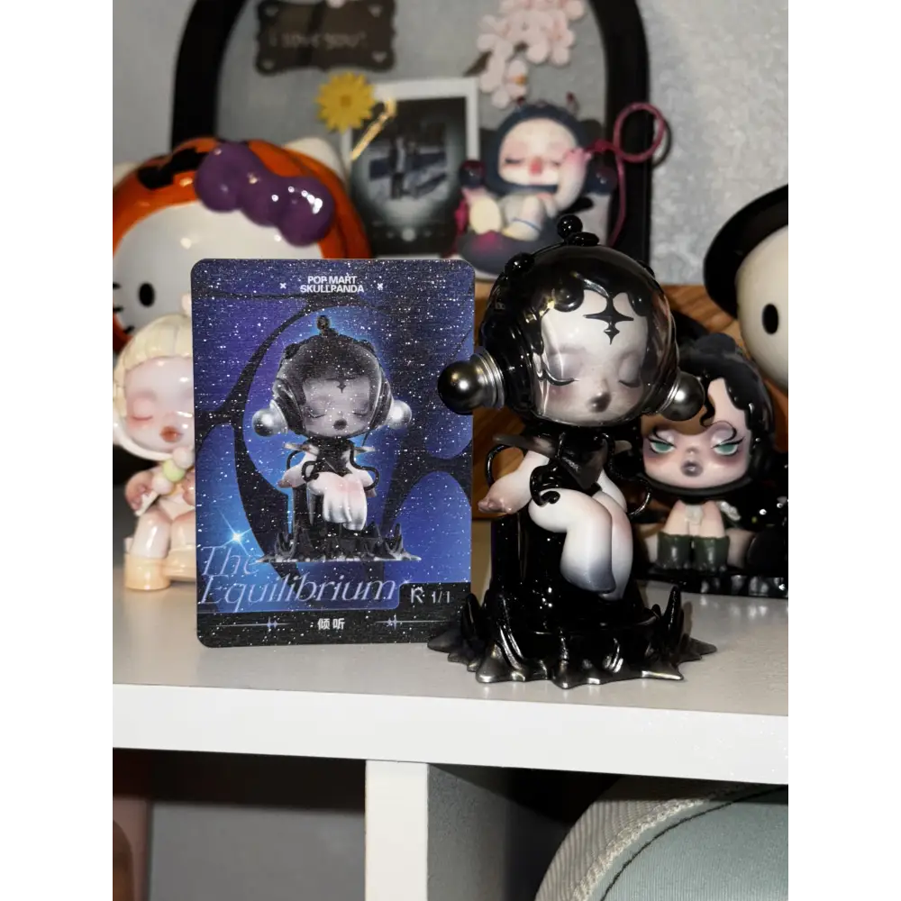 Skullpanda – The Sound Series Figures - Surprey