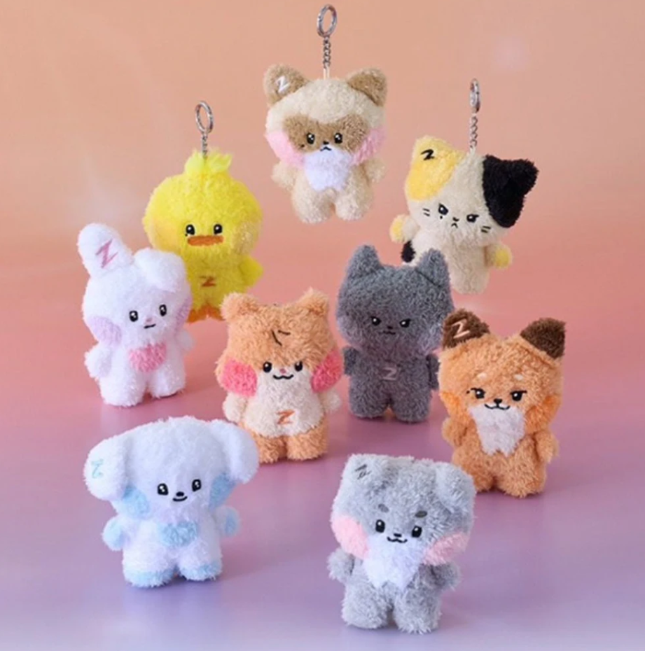 ZB1 Puppe Keychain