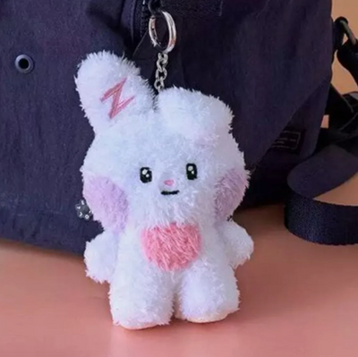 ZB1 Puppe Keychain